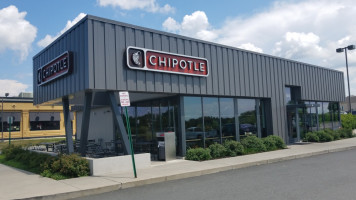 Chipotle Mexican Grill outside