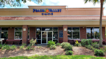 Peach Valley Cafe food