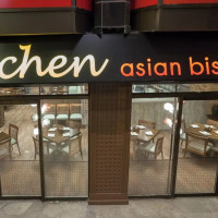 Lee Chen Asian Bistro- King West food