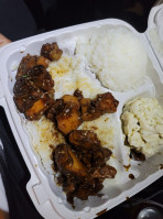 Hawaiian Bros Island Grill food