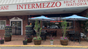 Intermezzo Wood-fired Pizzeria inside