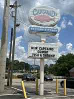 Captain D's outside