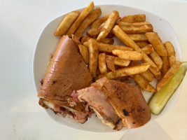 The Nauti Dawg Marina Cafe food