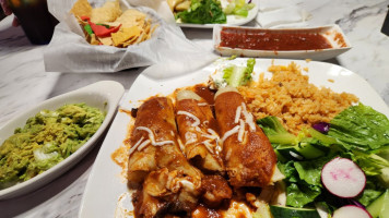 Mariscos Vallarta Seafood And Mexican Grill food