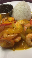 Eata Vybe Caribbean Cuisine food