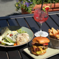 The Chalet and Clubhouse at the Fairmont Golf Course food