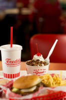 Freddy's Frozen Custard Steakburgers food