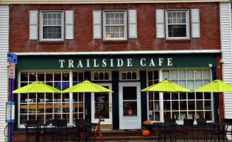 Trailside Cafe inside