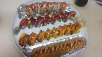 Sushi Yobi food