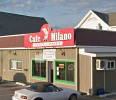 Cafe Milano outside