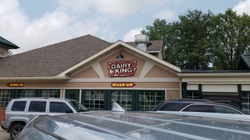 Dairy King outside