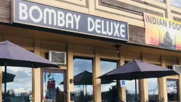 Bombay Deluxe Indian food