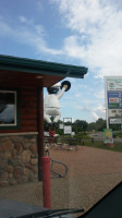 Linwood Country Store Pizza outside
