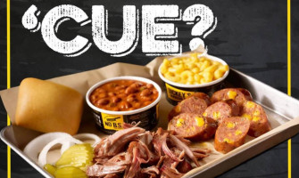 Dickey's Barbecue Pit food