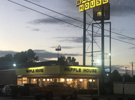 Waffle House outside