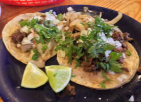 El Rancho Tapatio food