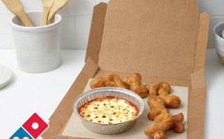 Domino's Pizza food