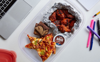 Domino's Pizza food