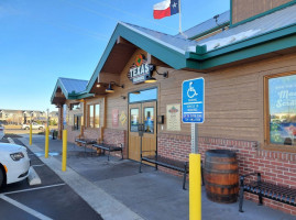 Texas Roadhouse outside