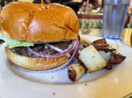 Mamas On Washington Square food