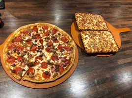 Pizza Hut food