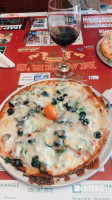 Mater's Pizza Pasta Emporium food