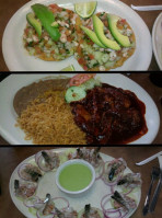 Chuyita's food