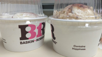 Baskin-robbins outside