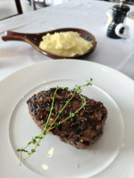 Mastello Steakhouse food