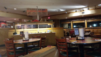 Pizza Hut inside