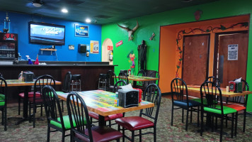 El Rio Mexican ’s inside