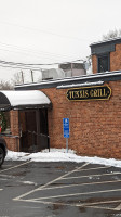 Tunxis Grill Pizzeria outside