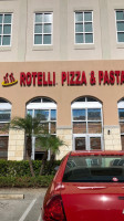 Rotelli Pizza Pasta outside
