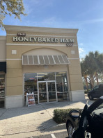 The Honey Baked Ham Company outside