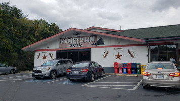 Hometown Grill And Buffet inside