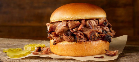 Dickey's Barbecue Pit food