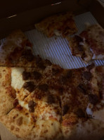 Pizza Hut food