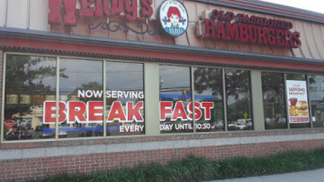 Wendy's outside