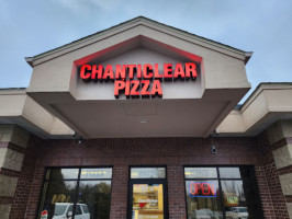 Chanticlear Pizza In Bla outside