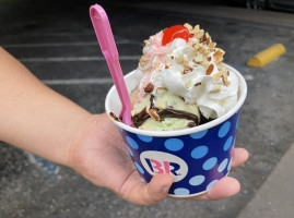 Baskin-robbins food