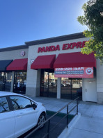 Panda Express outside