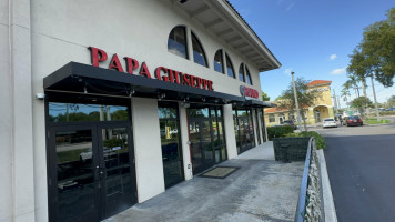 Papa Giuseppe Pizza outside