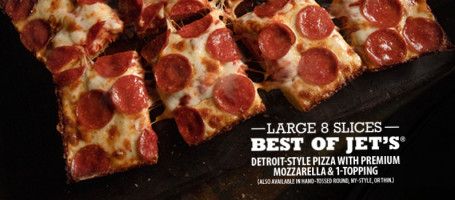 Jet's Pizza food