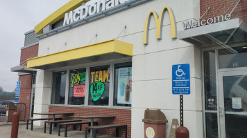 Mcdonald's outside