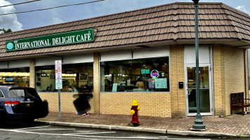The International Delight Cafe outside