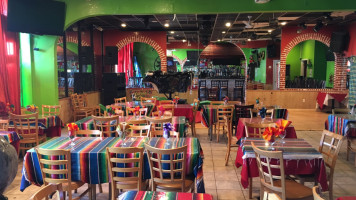 El Guadalajara Grill inside