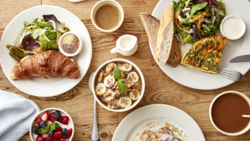 Le Pain Quotidien food