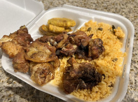 Victoria's Borinquen Cafe food