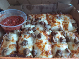 Little Caesars Pizza food