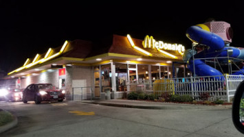 Mcdonald's outside